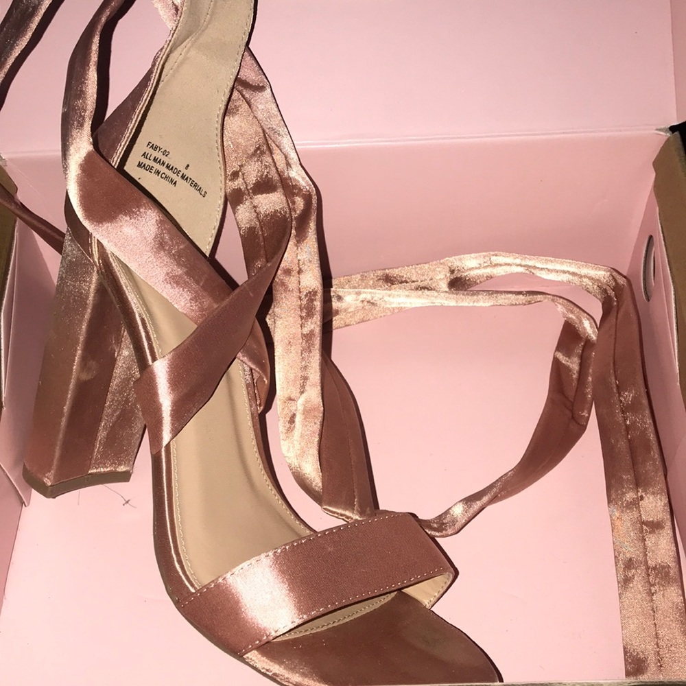 Shoes - Picture 3 of 5